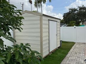 1628 Arthur St, Hollywood FL 33020