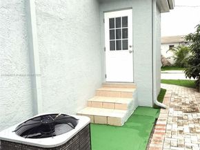 1628 Arthur St, Hollywood FL 33020