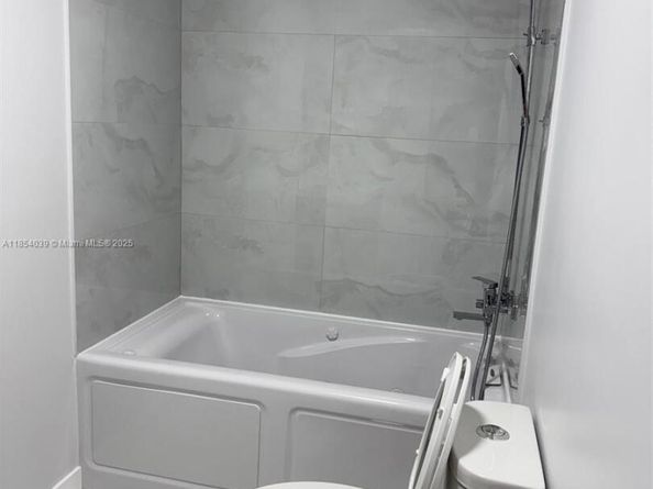 1628 Arthur St, Hollywood FL 33020