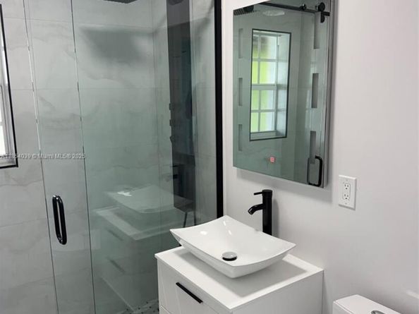 1628 Arthur St, Hollywood FL 33020