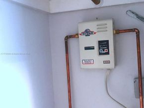 1535 SE 15th St 304, Fort Lauderdale FL 33316