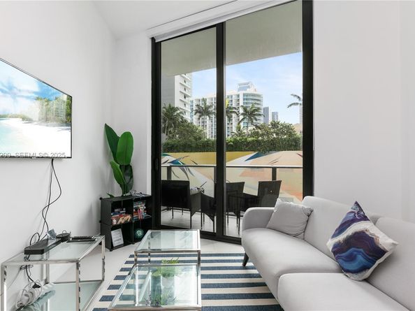 501 NE 31st St 307, Miami FL 33137