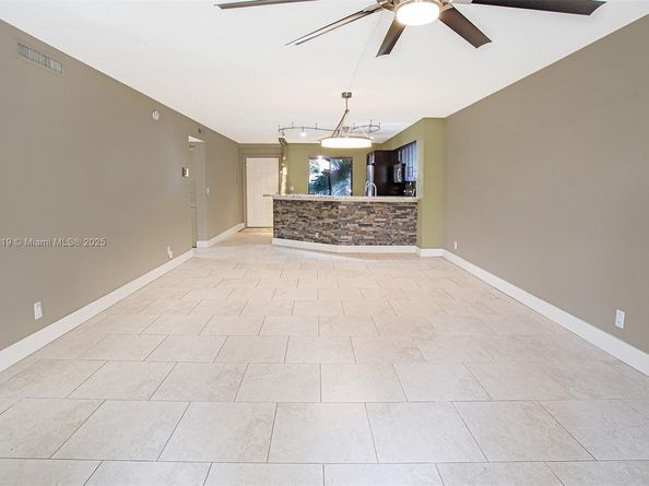 2213 Cypress Island Dr 102, Pompano Beach FL 33069
