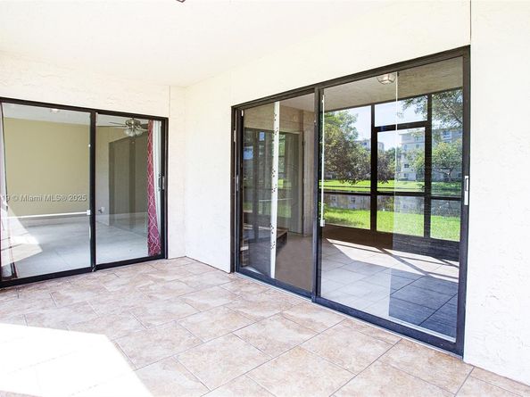 2213 Cypress Island Dr 102, Pompano Beach FL 33069