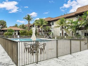 7473 SW 82nd St A314, Miami FL 33143