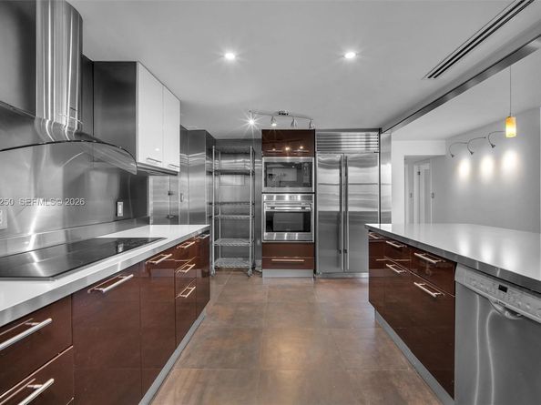 199 Ocean Lane Dr 1009, Key Biscayne FL 33149