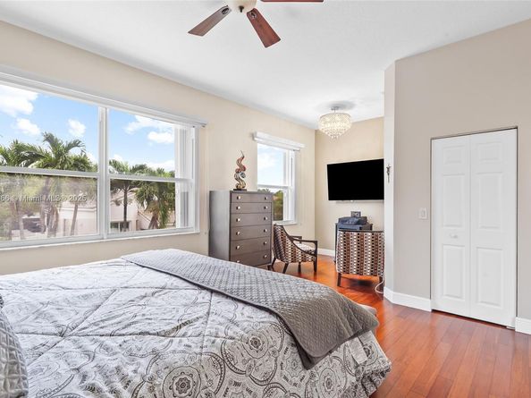 4939 SW 164th Ave, Miramar FL 33027