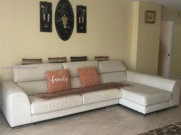 1865 S Ocean Dr 5H, Hallandale Beach FL 33009