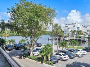 400 Kings Point Dr 229, Sunny Isles Beach FL 33160
