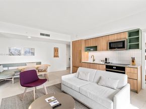 159 NE 6th St 2405, Miami FL 33132