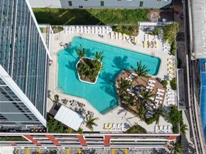 159 NE 6th St 2405, Miami FL 33132