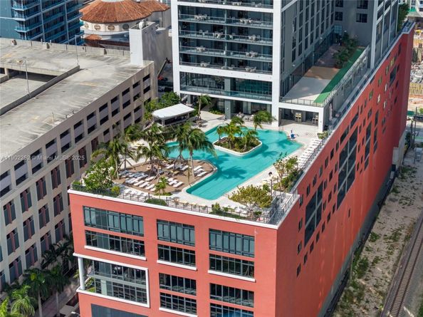 159 NE 6th St 2405, Miami FL 33132