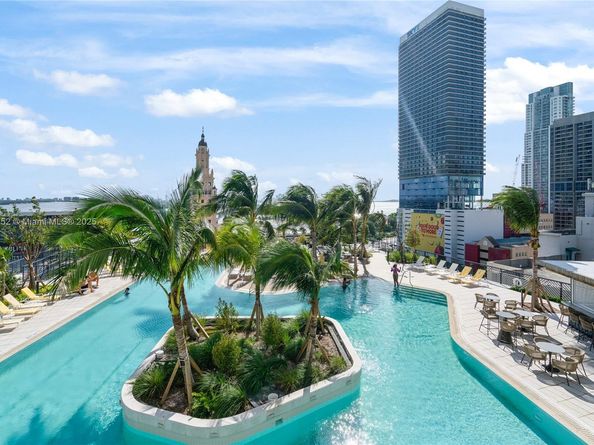 159 NE 6th St 2405, Miami FL 33132