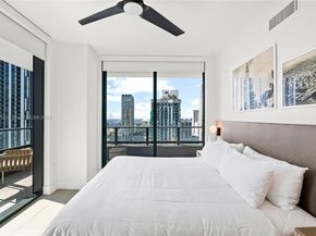 159 NE 6th St 2405, Miami FL 33132