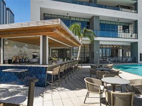 159 NE 6th St 2405, Miami FL 33132