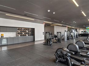 159 NE 6th St 2405, Miami FL 33132