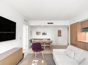 159 NE 6th St 2405, Miami FL 33132