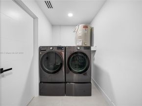 13470 SW 30th St, Miami FL 33175