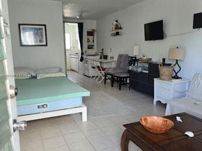 200 76th St 57, Miami Beach FL 33141