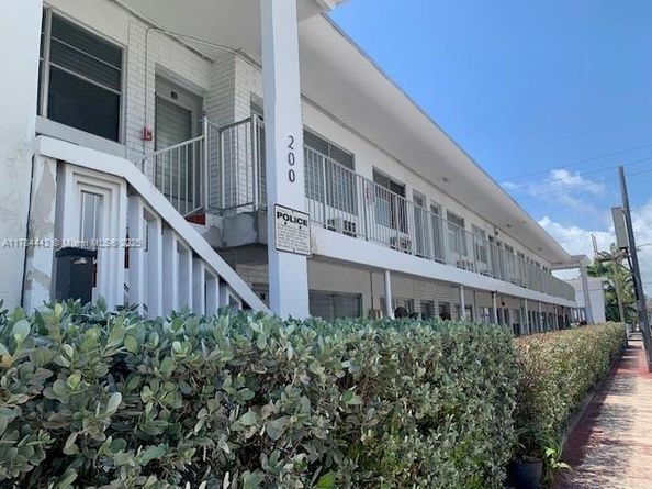 200 76th St 57, Miami Beach FL 33141