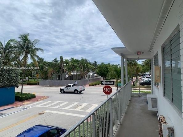 200 76th St 57, Miami Beach FL 33141