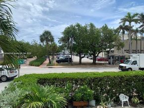 200 76th St 57, Miami Beach FL 33141