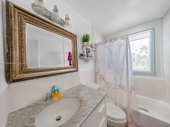 327 SW 13th Ave, Miami FL 33135