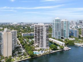 2333 Brickell Ave 1207, Miami FL 33129