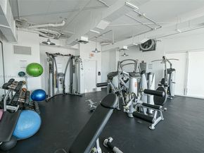 10 SW South River Dr 1704, Miami FL 33130