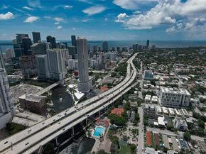 10 SW South River Dr 1704, Miami FL 33130
