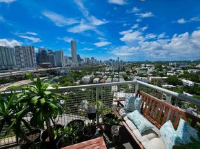 10 SW South River Dr 1704, Miami FL 33130