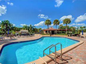 3831 Estepona Ave 11D2, Doral FL 33178