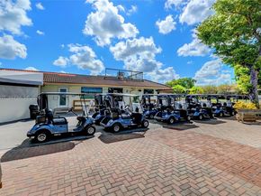 3831 Estepona Ave 11D2, Doral FL 33178