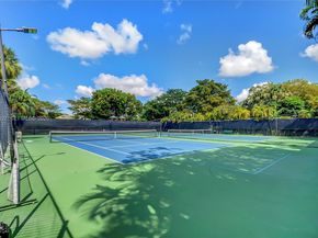 3831 Estepona Ave 11D2, Doral FL 33178