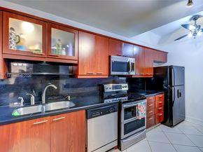 3831 Estepona Ave 11D2, Doral FL 33178