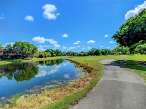 3831 Estepona Ave 11D2, Doral FL 33178