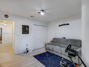 3831 Estepona Ave 11D2, Doral FL 33178