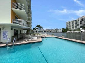 2900 NE 30th St G5, Fort Lauderdale FL 33306