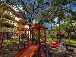 7451 NW 16th St 304, Plantation FL 33313