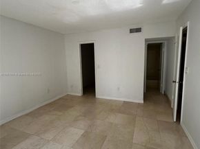 7451 NW 16th St 304, Plantation FL 33313
