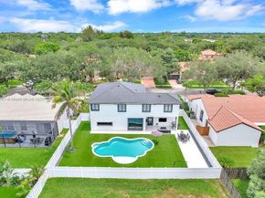 10746 Charleston Pl, Cooper City FL 33026