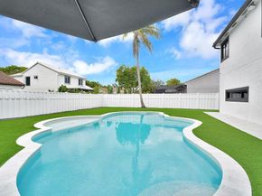 10746 Charleston Pl, Cooper City FL 33026