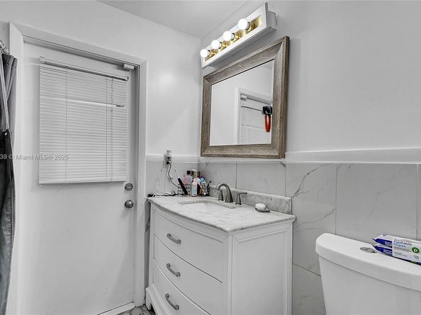 7916 Miramar Pkwy, Miramar FL 33023