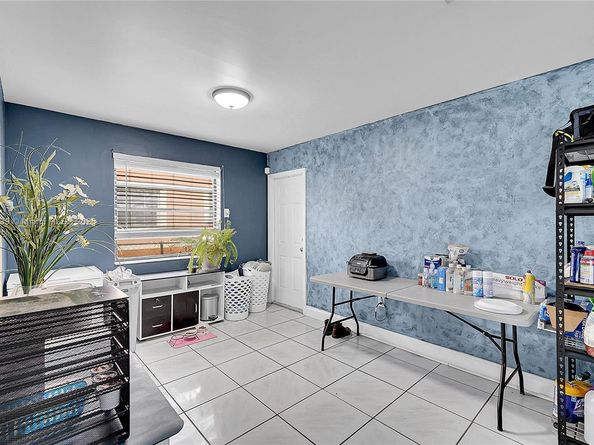 7916 Miramar Pkwy, Miramar FL 33023