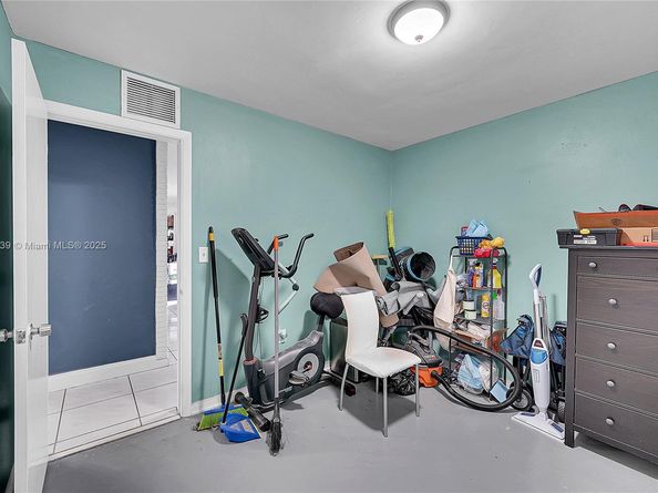 7916 Miramar Pkwy, Miramar FL 33023