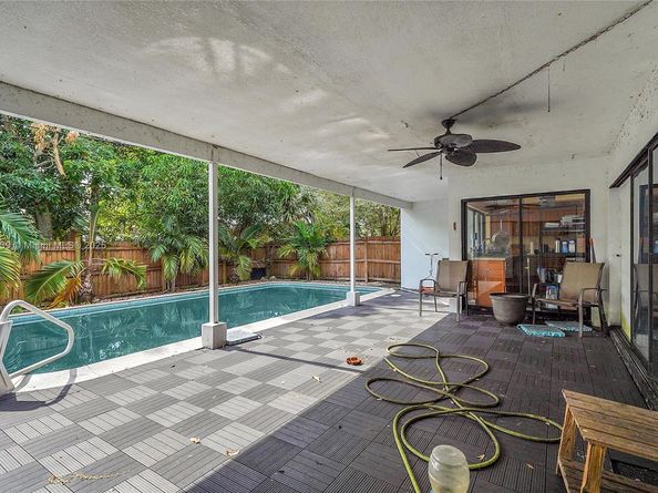 7916 Miramar Pkwy, Miramar FL 33023