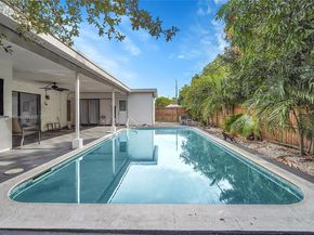 7916 Miramar Pkwy, Miramar FL 33023