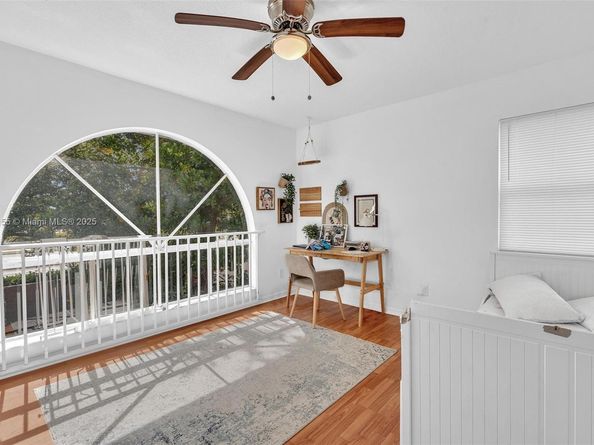 2927 Bogota Ave, Cooper City FL 33026