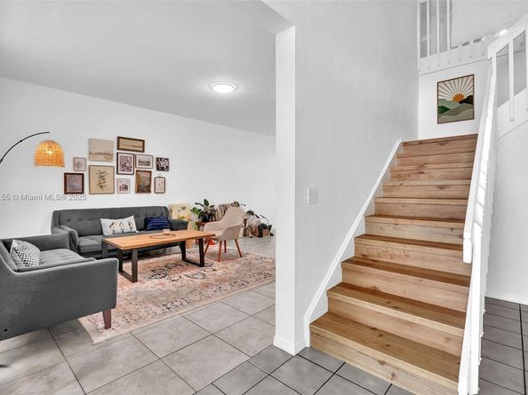 2927 Bogota Ave, Cooper City FL 33026