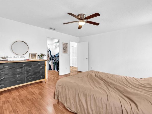 2927 Bogota Ave, Cooper City FL 33026